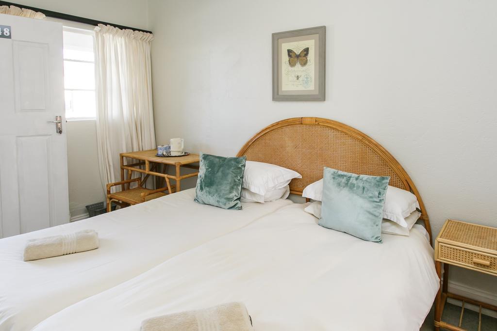 Wagon Wheel Country Lodge Beaufort West Exterior foto
